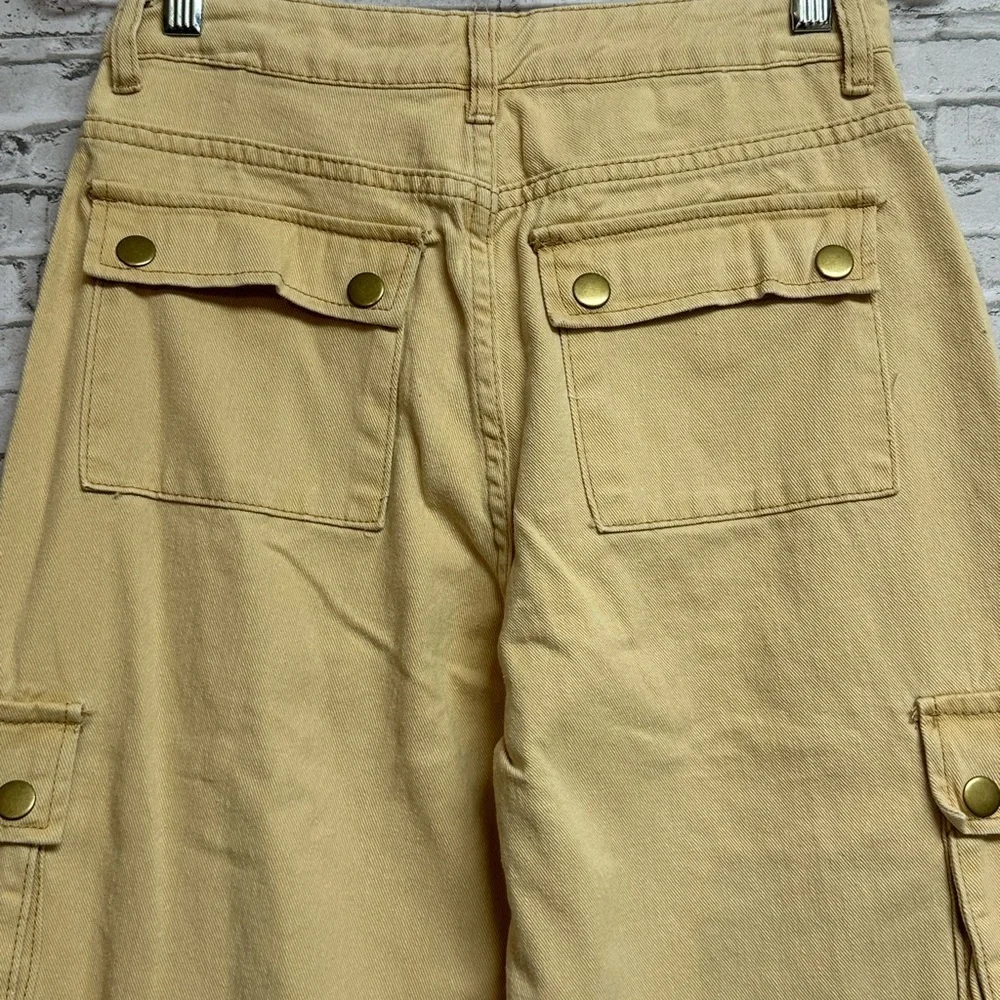 SHEIN Women's XS/2 Tan Cargo Carpenter Jeans Wide Leg